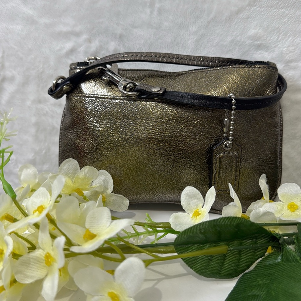 Coach Gold Clutch Wristlet with Elegant Design